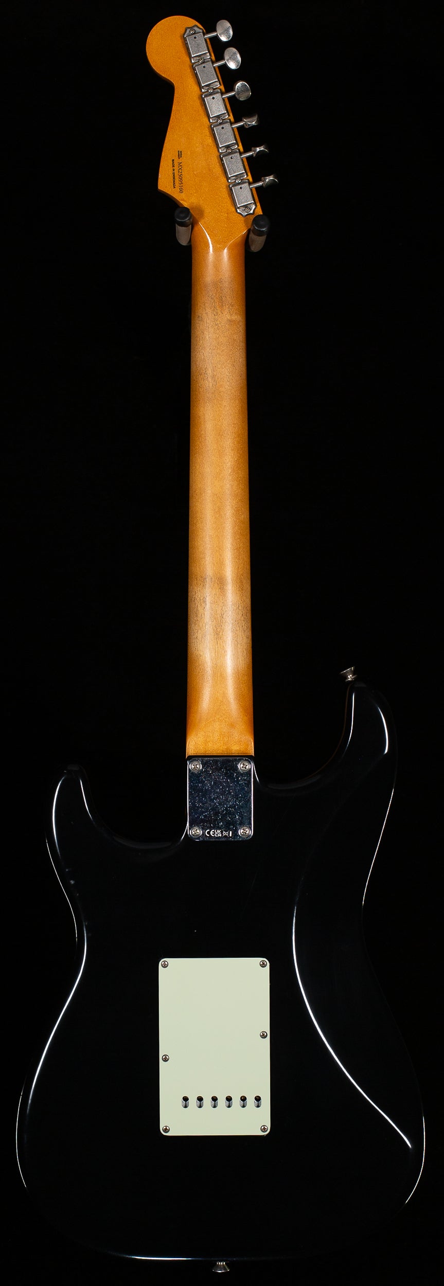 Fender Vintera II Road Worn &#39;60s Stratocaster Maple Fingerboard Black (160)