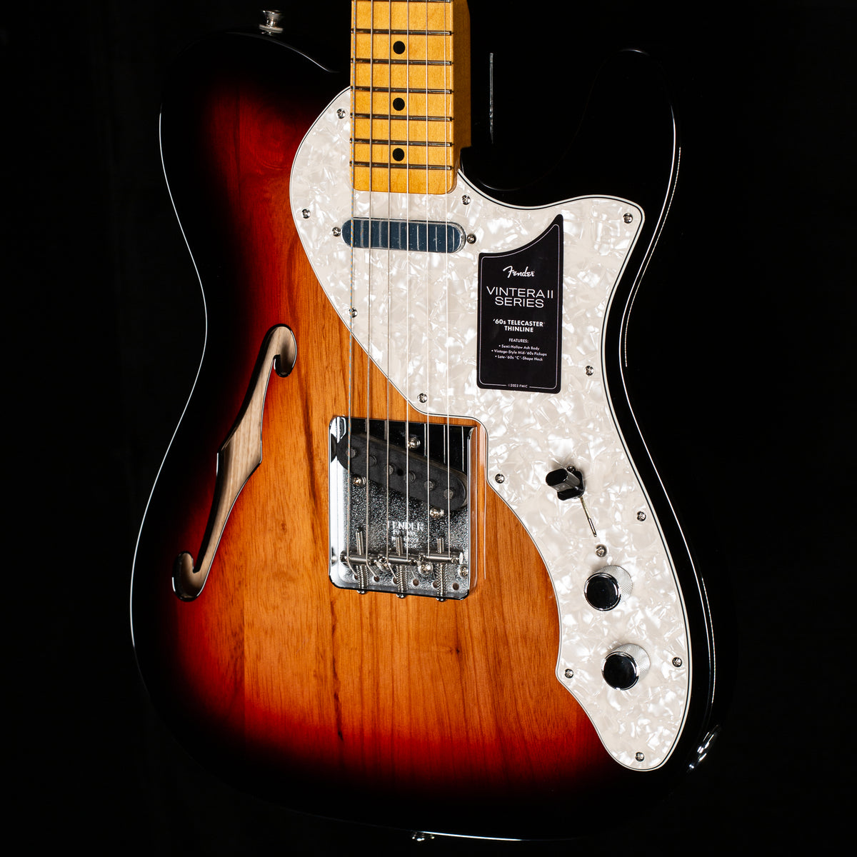 Fender Vintera II '60s Telecaster Thinline Maple Fingerboard 3-Color Sunburst (003)