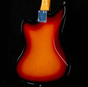 Fender Vintera III Mid '60s Jaguar, Rosewood Fingerboard, 3-Color Sunburst (720)