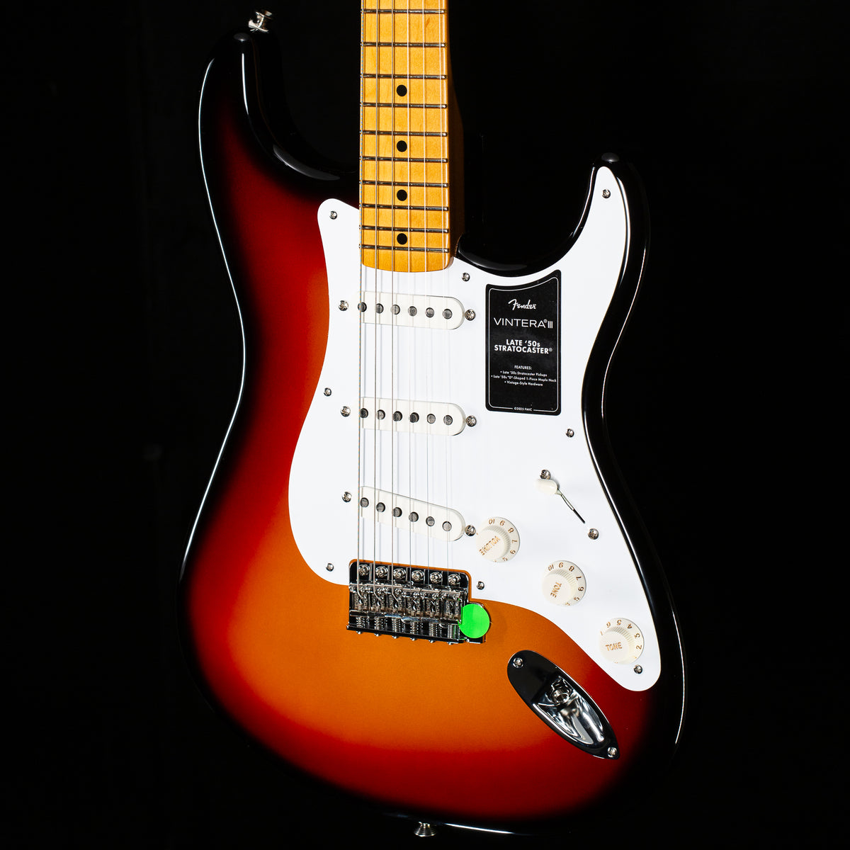 Fender Vintera III Late '50s Stratocaster, Maple Fingerboard, 3-Color Sunburst (643)