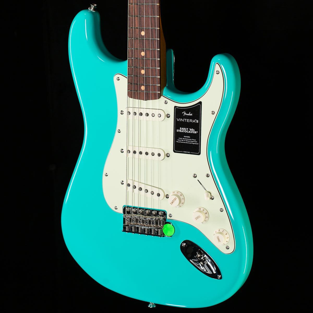 Fender Vintera III Early '60s Stratocaster, Rosewood Fingerboard, Seafoam Green (071)