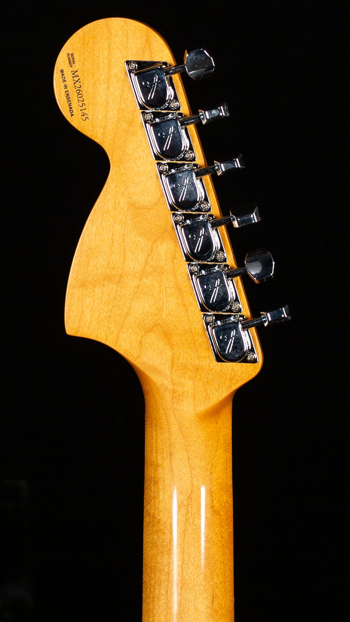 Fender Vintera III Late '60s Stratocaster, Rosewood Fingerboard, 3-Color Sunburst (145)