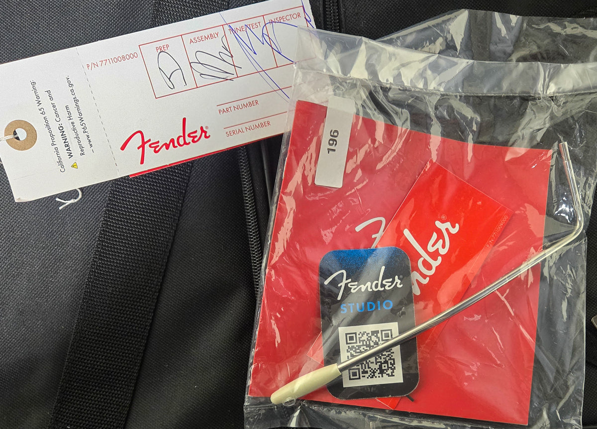 Fender Vintera III Mid '60s Jazzmaster, Rosewood Fingerboard, Olympic White (452)