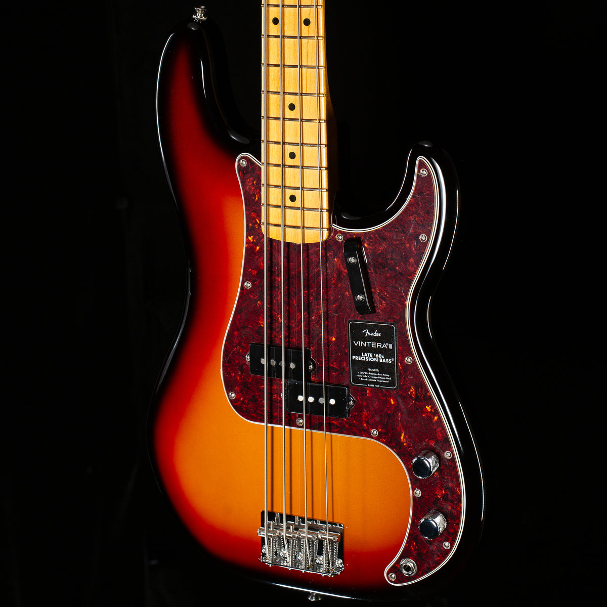 Fender Vintera III Late '60s Precision Bass, Maple Fingerboard, 3-Color Sunburst (485)