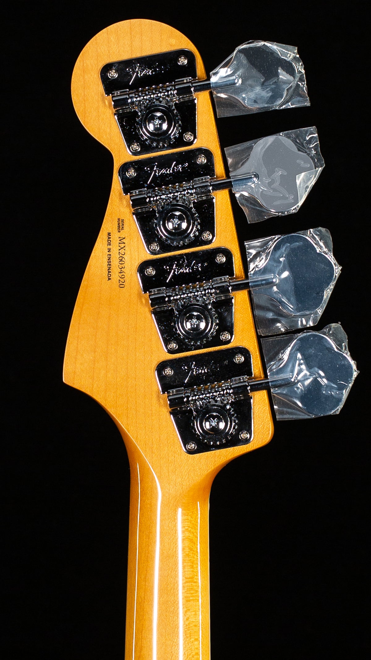 Fender Vintera III Early '70s Jazz Bass, Rosewood Fingerboard, Black (920)