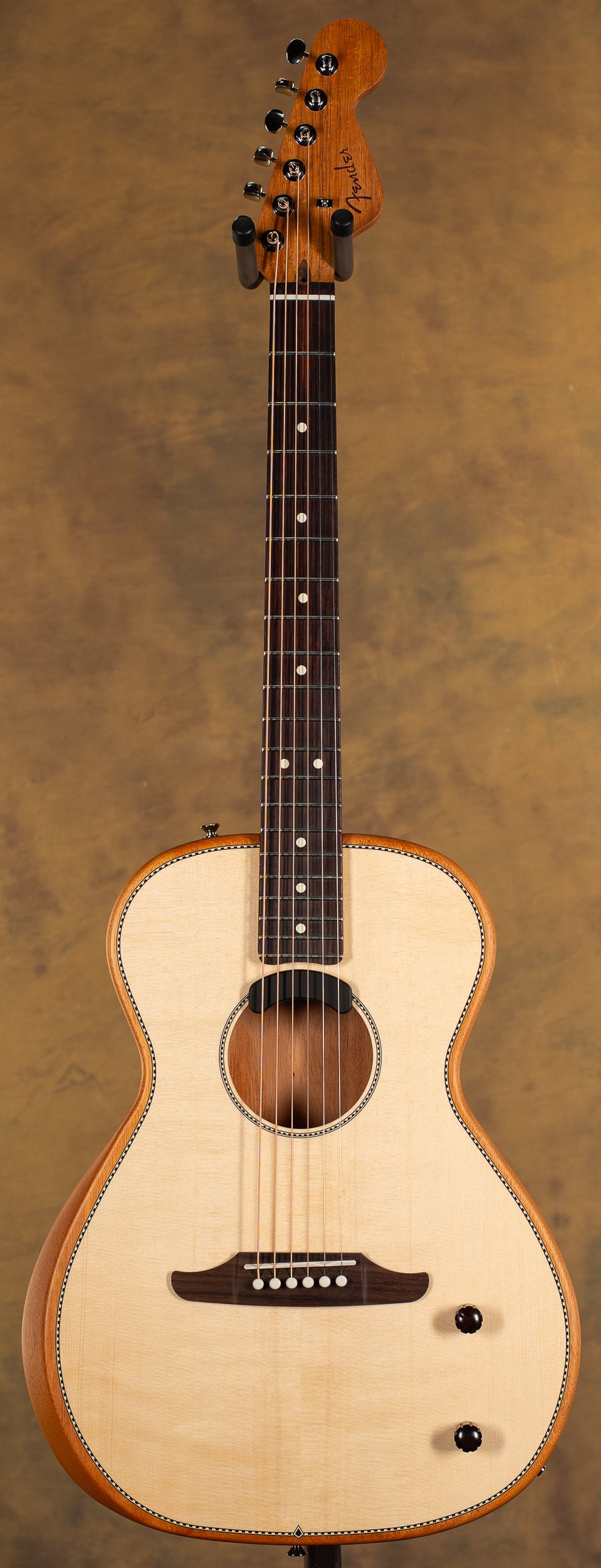 2024 Fender Highway Series Parlor Spruce Top