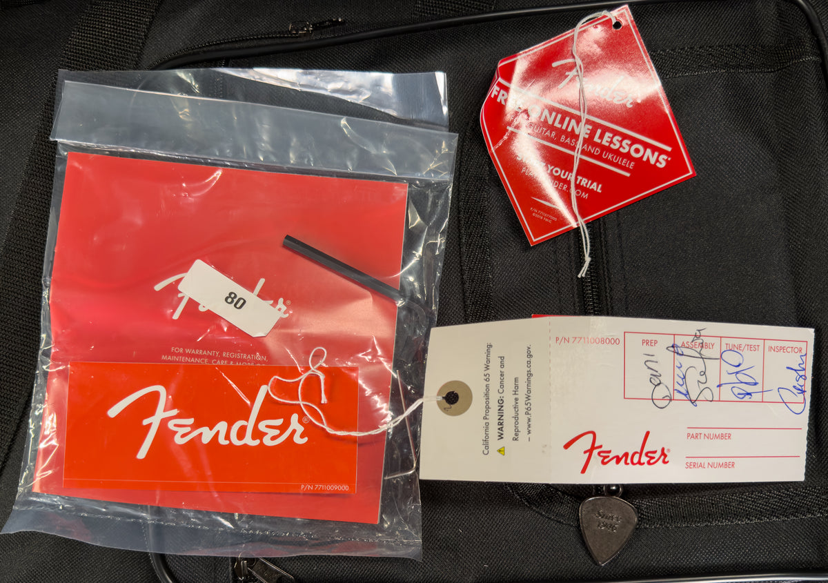 Fender Duff McKagan Deluxe Precision Bass Rosewood Fingerboard Black (504)