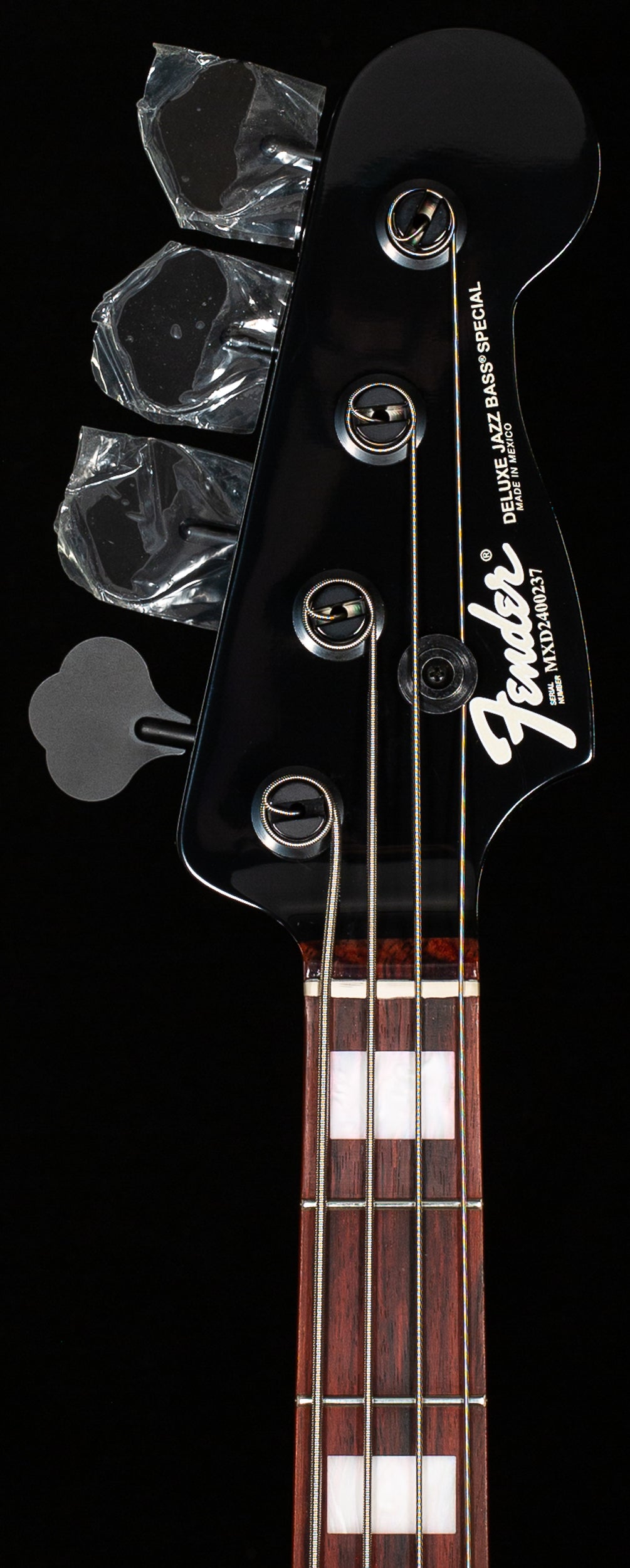 Fender Duff McKagan Deluxe Precision Bass Rosewood Fingerboard White Pearl (237)