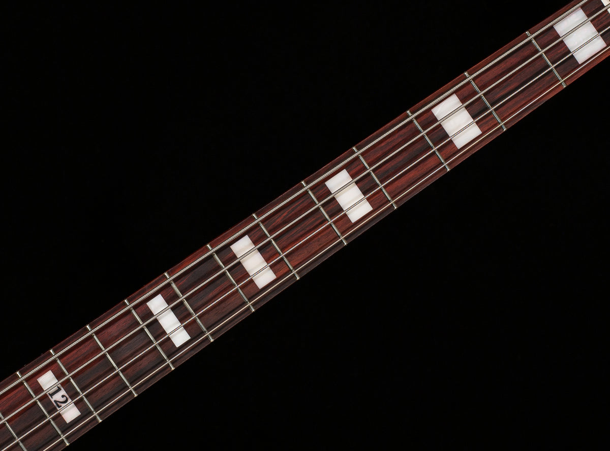 Fender Duff McKagan Deluxe Precision Bass Rosewood Fingerboard White Pearl (237)