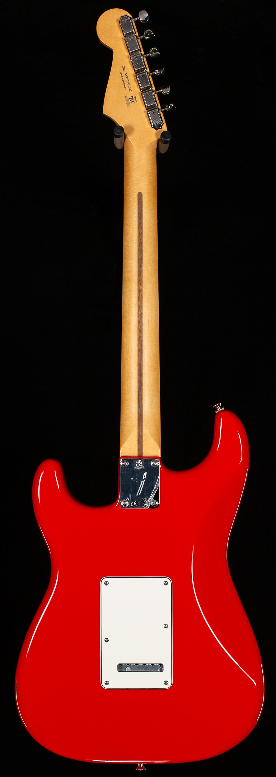 Fender Player II Stratocaster HSS Rosewood Fingerboard Coral Red (420)