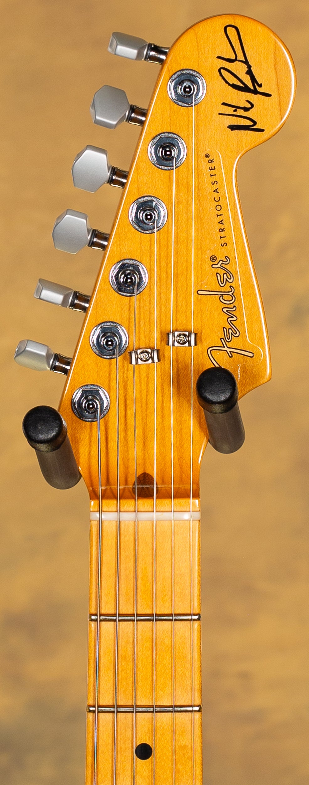 2022 Fender Nile Rodgers Signature Hitmaker Stratocaster