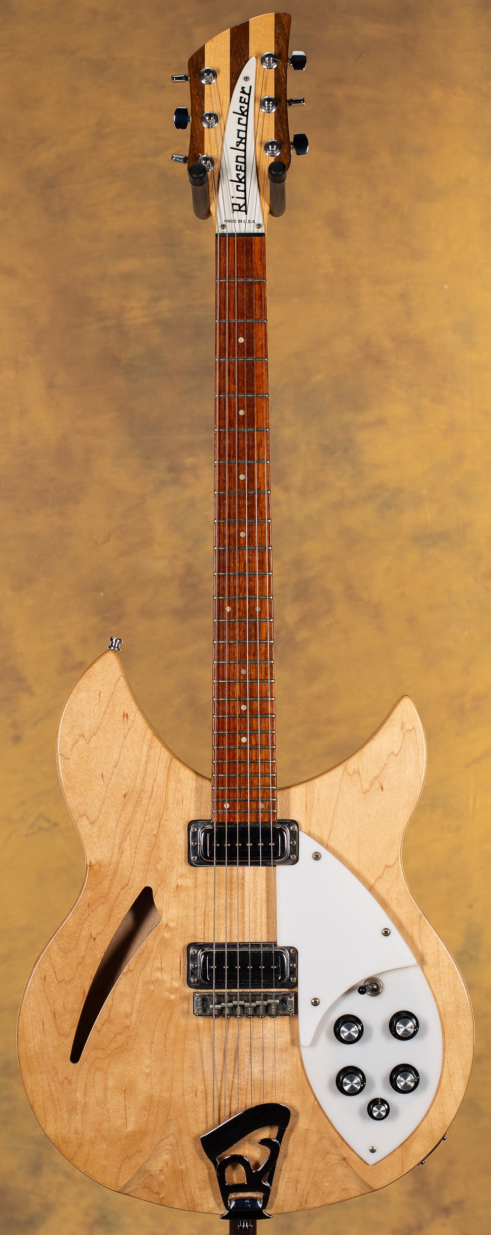 1987 Rickenbacker 330 Mapleglo
