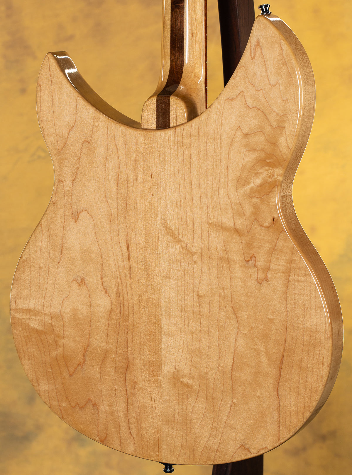 1987 Rickenbacker 330 Mapleglo