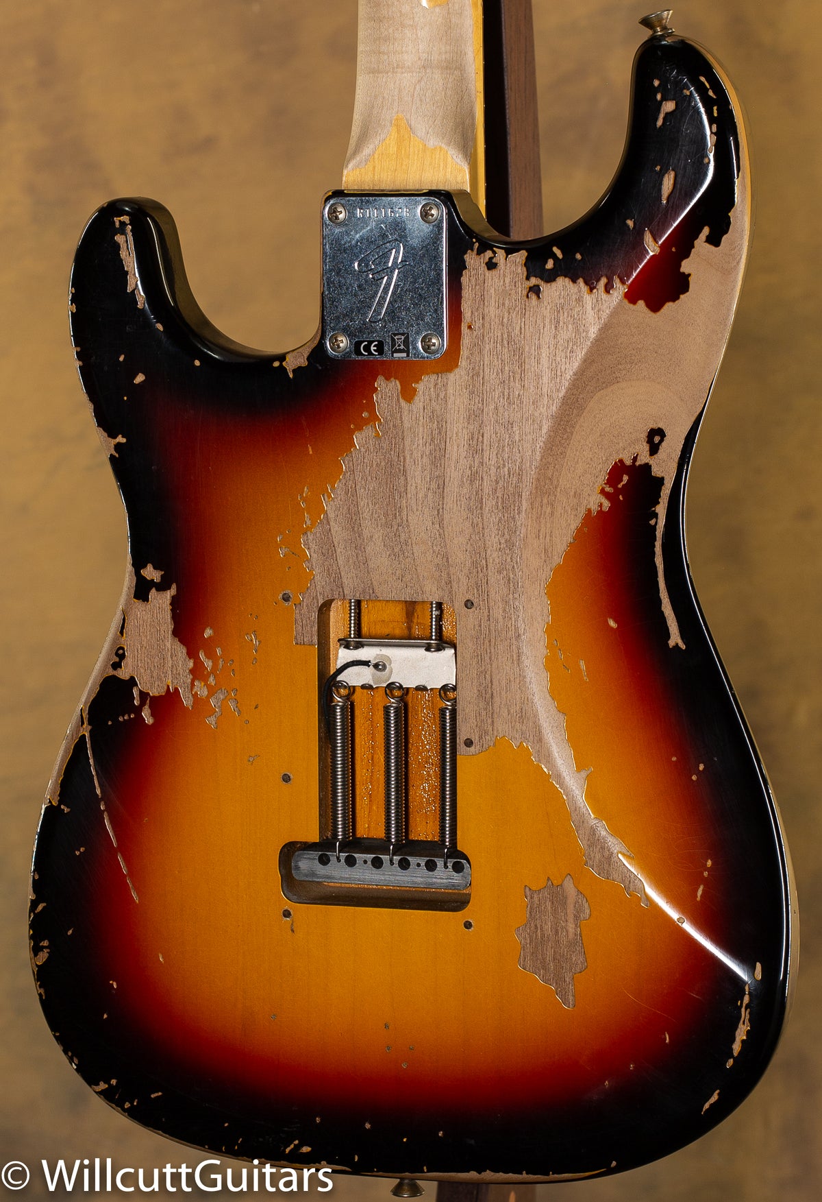 Fender Custom Shop Michael Landau Signature 1968 Stratocaster, Round-Laminated Rosewood, Bleached 3-Color Sunburst