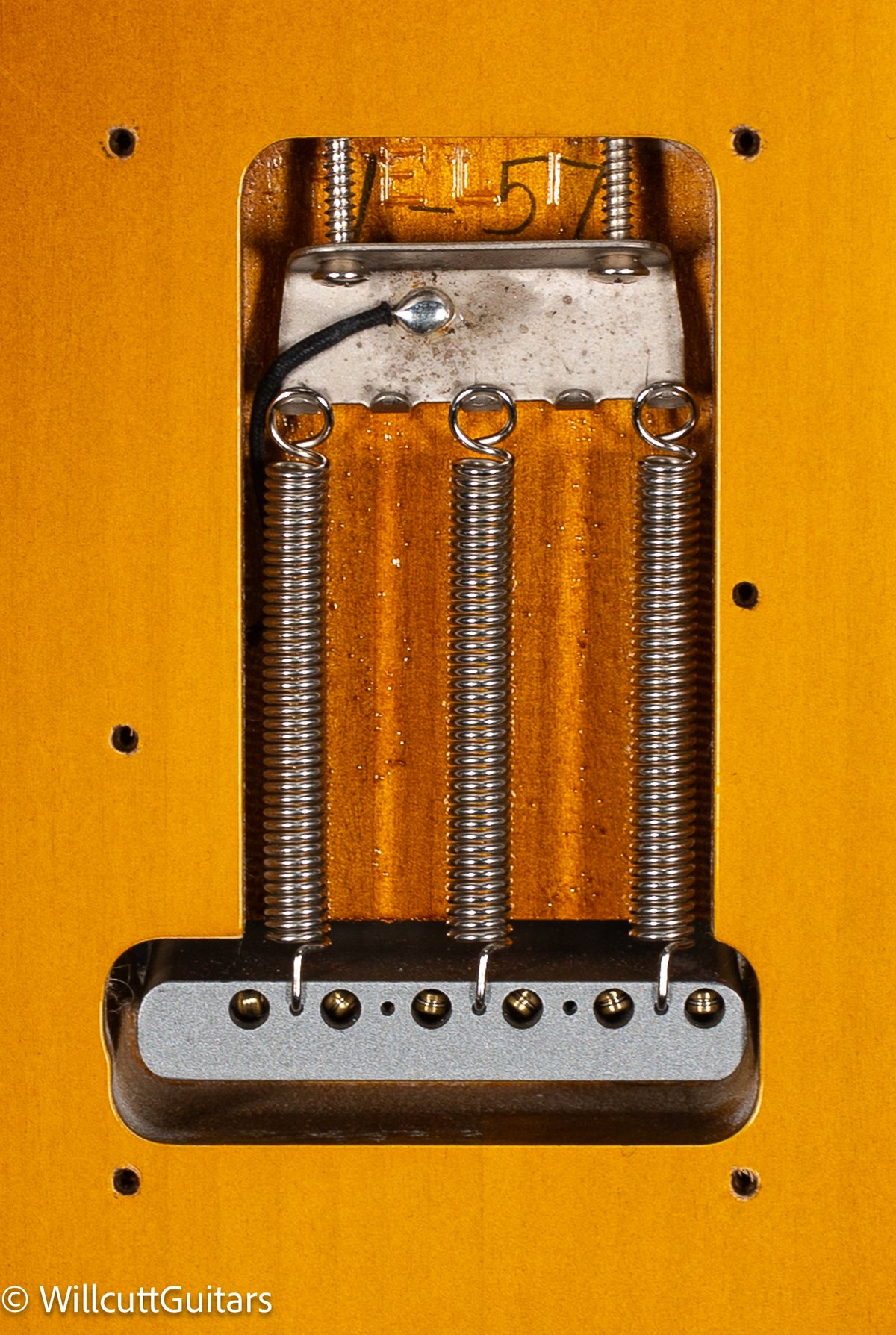 Fender Custom Shop Willcutt True &#39;57 Stratocaster Journeyman Relic 2-Tone Sunburst 57 V (802)