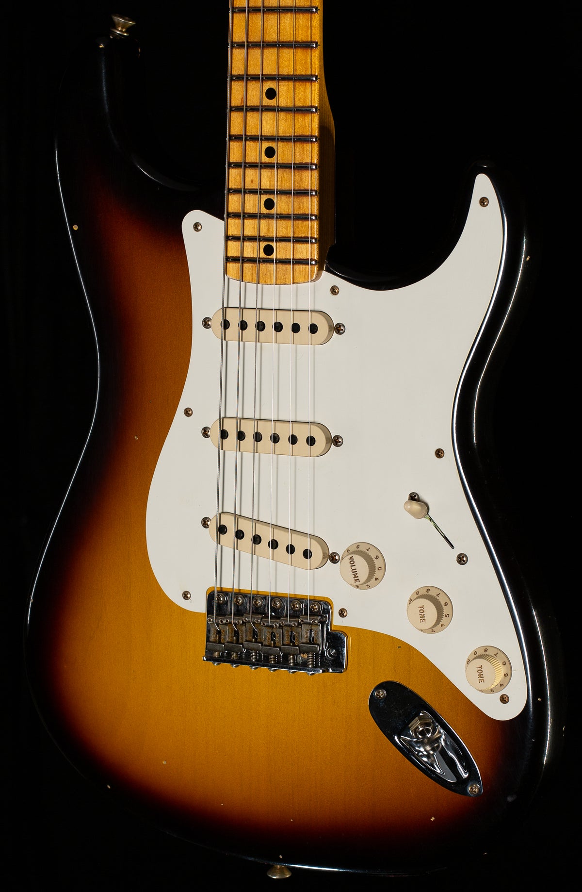 Fender Custom Shop Willcutt True &#39;57 Stratocaster Journeyman Relic 2-Tone Sunburst 65 C (610)