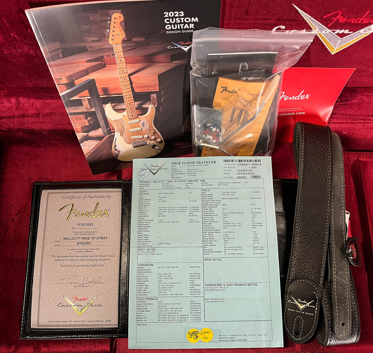 Fender Custom Shop Willcutt True &#39;57 Stratocaster Journeyman Relic White Blonde 65 C (392)