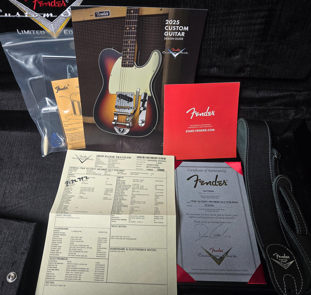 Fender Custom Shop Masterbuilt Dennis Galuzska True '62 Strat Journeyman 3-Tone Sunburst Brazilian 59 C  (792)