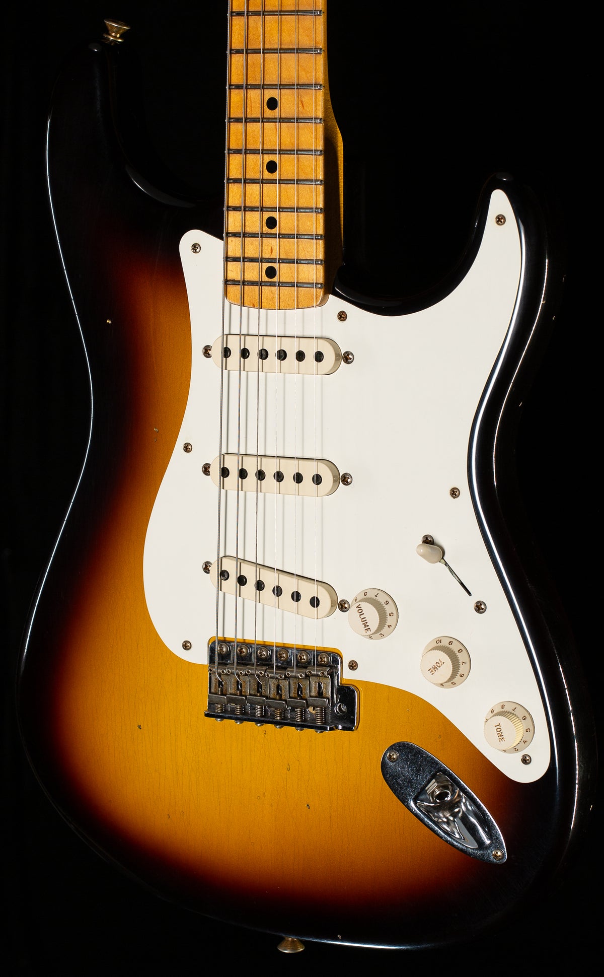 Fender Custom Shop Willcutt True &#39;57 Stratocaster Journeyman Relic 2-Tone Sunburst (794)