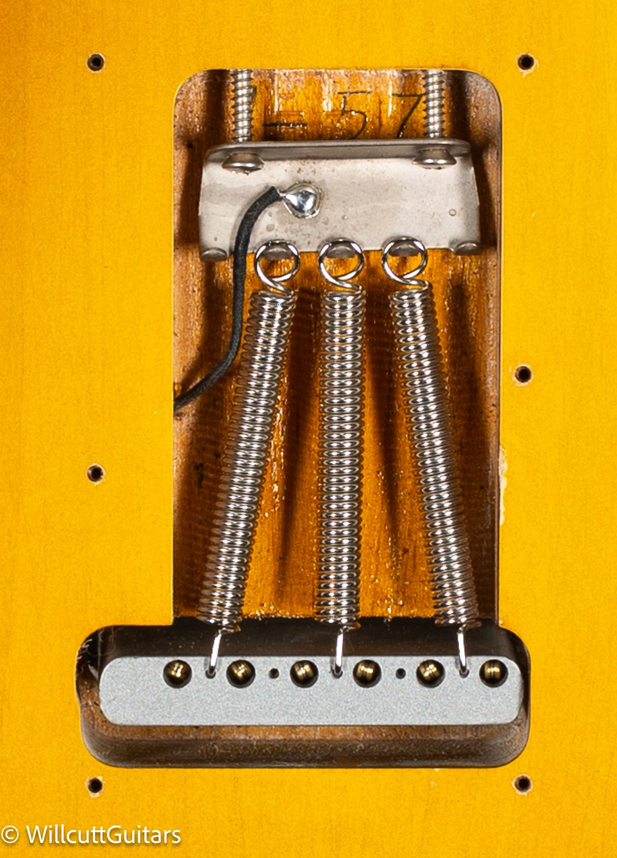 Fender Custom Shop Willcutt True &#39;57 Stratocaster Journeyman Relic 2-Tone Sunburst 65 C (100)