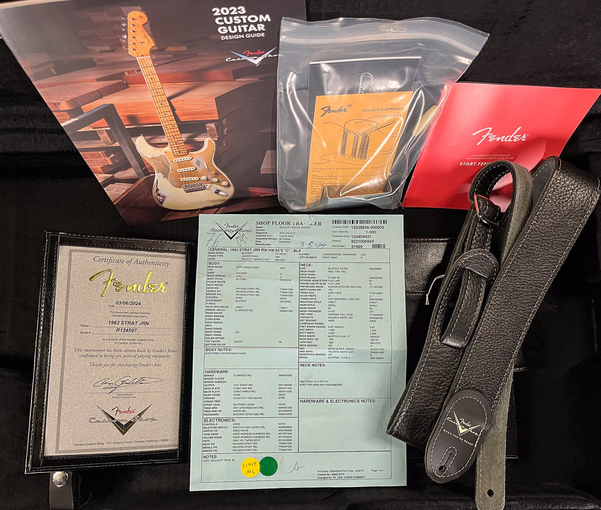 Fender Custom Shop Willcutt True '62 Stratocaster Journeyman Relic Black 60s C (597)