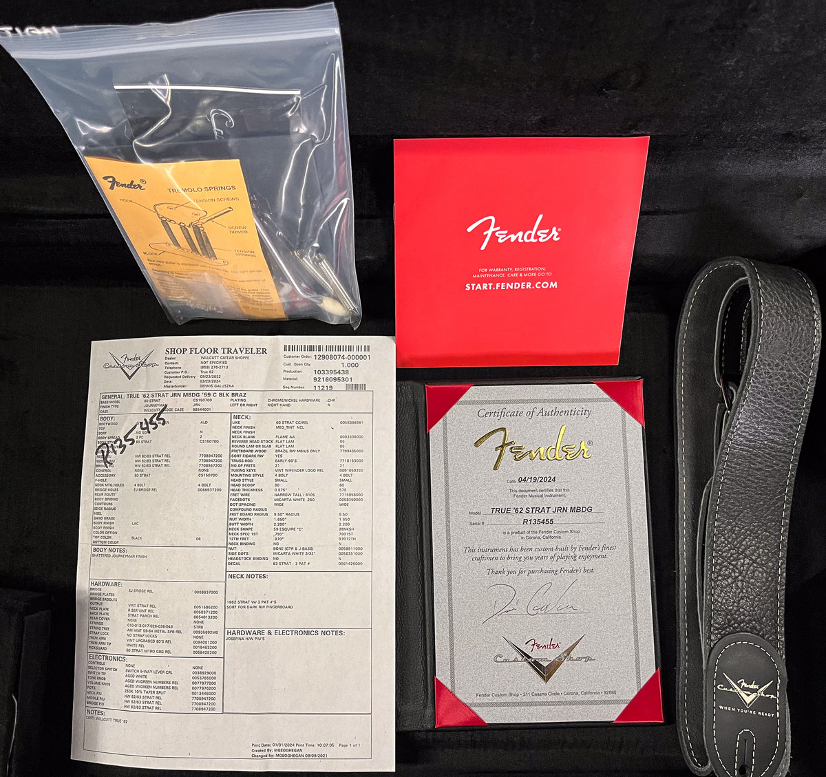 Fender Custom Shop Masterbuilt Dennis Galuzska True '62 Strat Journeyman Relic Black Brazilian 59 C (455)