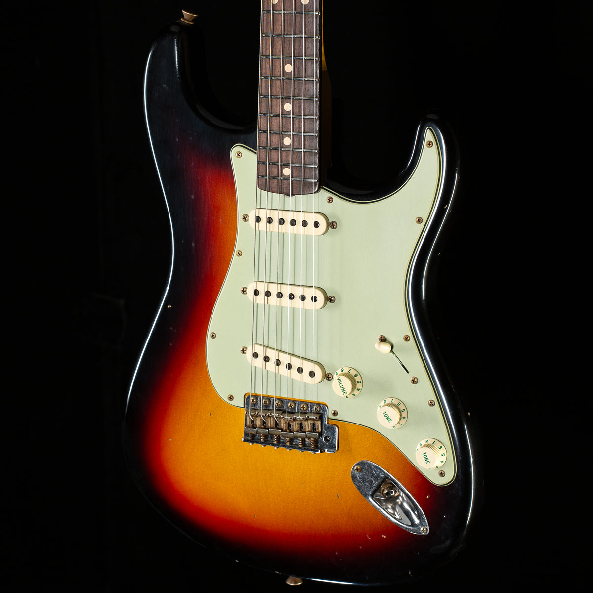 Fender Custom Shop Willcutt True '62 Stratocaster Journeyman Relic 3-Tone Sunburst '57 V (581)