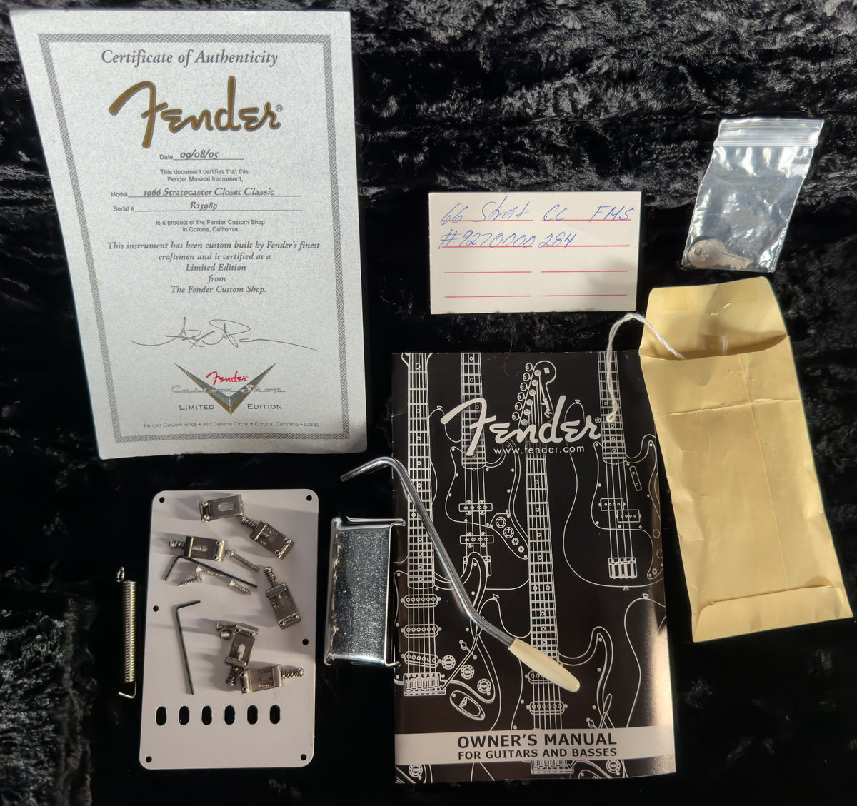 2005 Fender Custom Shop LTD 1966 Stratocaster Closet Classic Firemist Silver