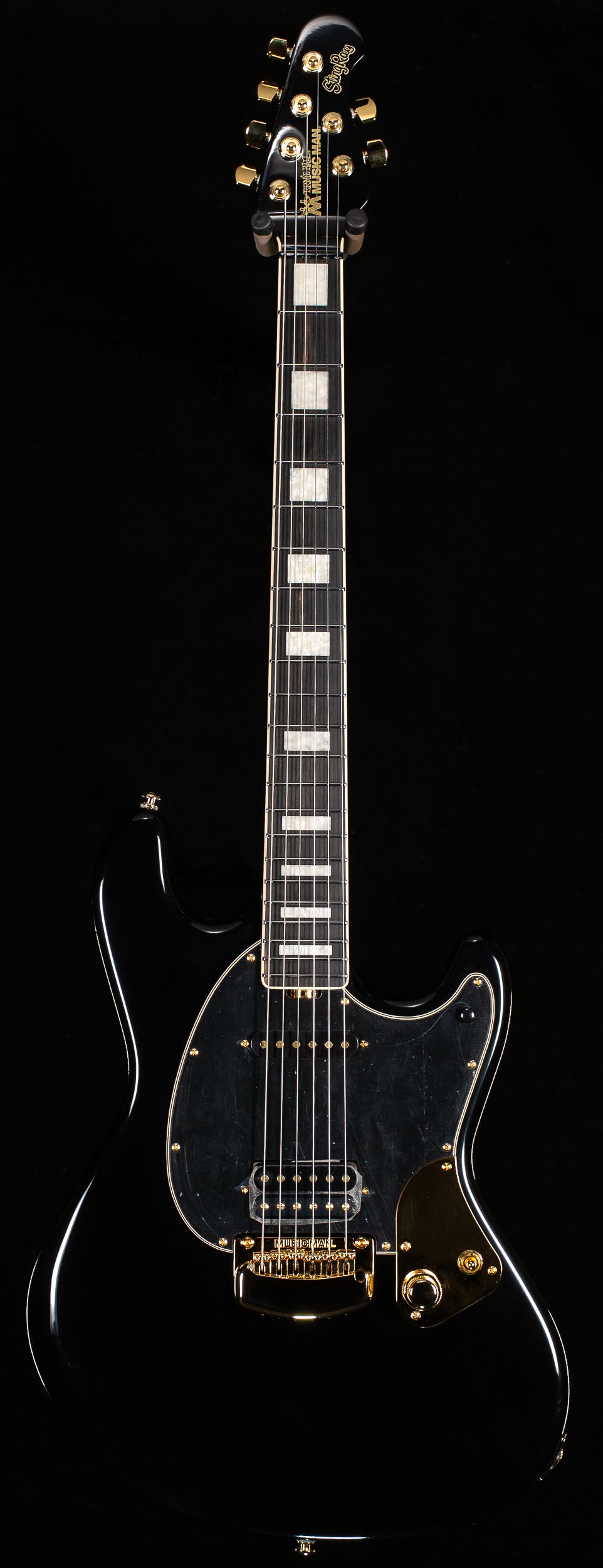 Ernie Ball Music Man StingRay Dustin Kensrue Nitro Black Honey (535)