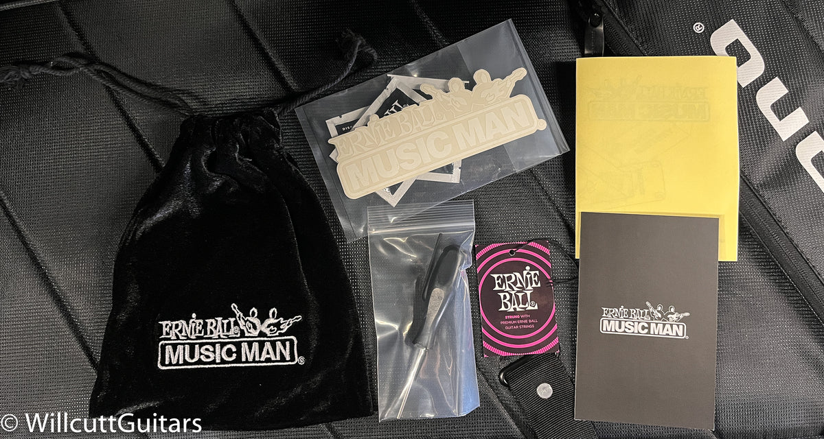 Ernie Ball Music Man DarkRay 5 Starry Night (067)