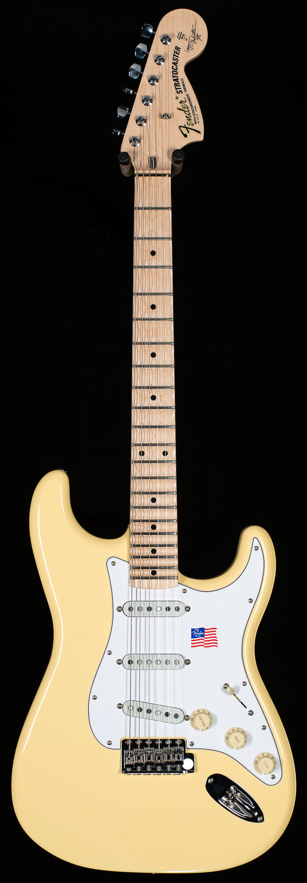 Fender Yngwie Malmsteen Stratocaster Scalloped Maple Fingerboard Fender Yngwie Malmsteen Stratocaster Scalloped Maple Fingerboard