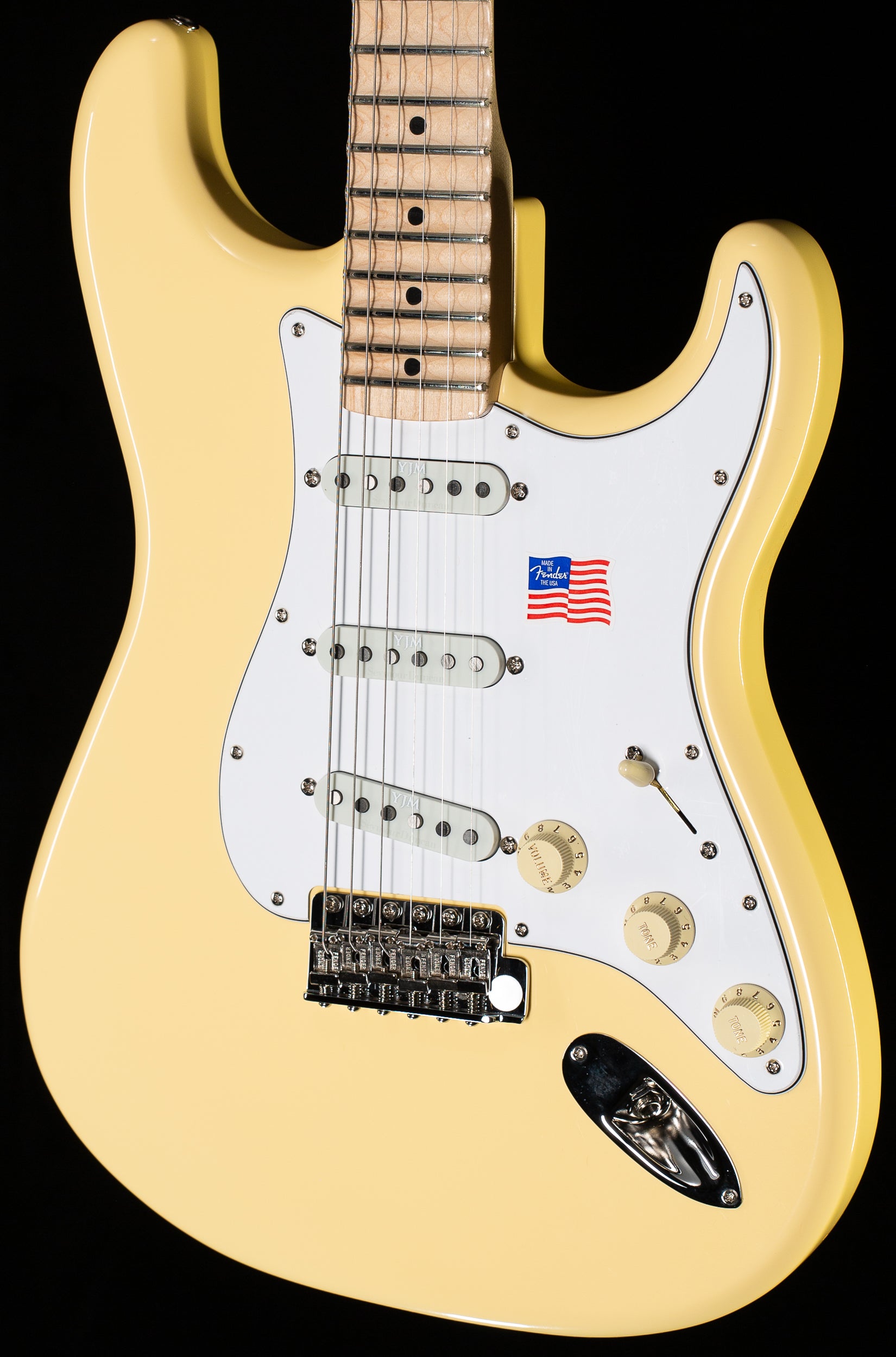 ギター Fender Yngwie Malmsteen Vintage White Fender Artist Series Yngwie Malmsteen Stratocaster Electric