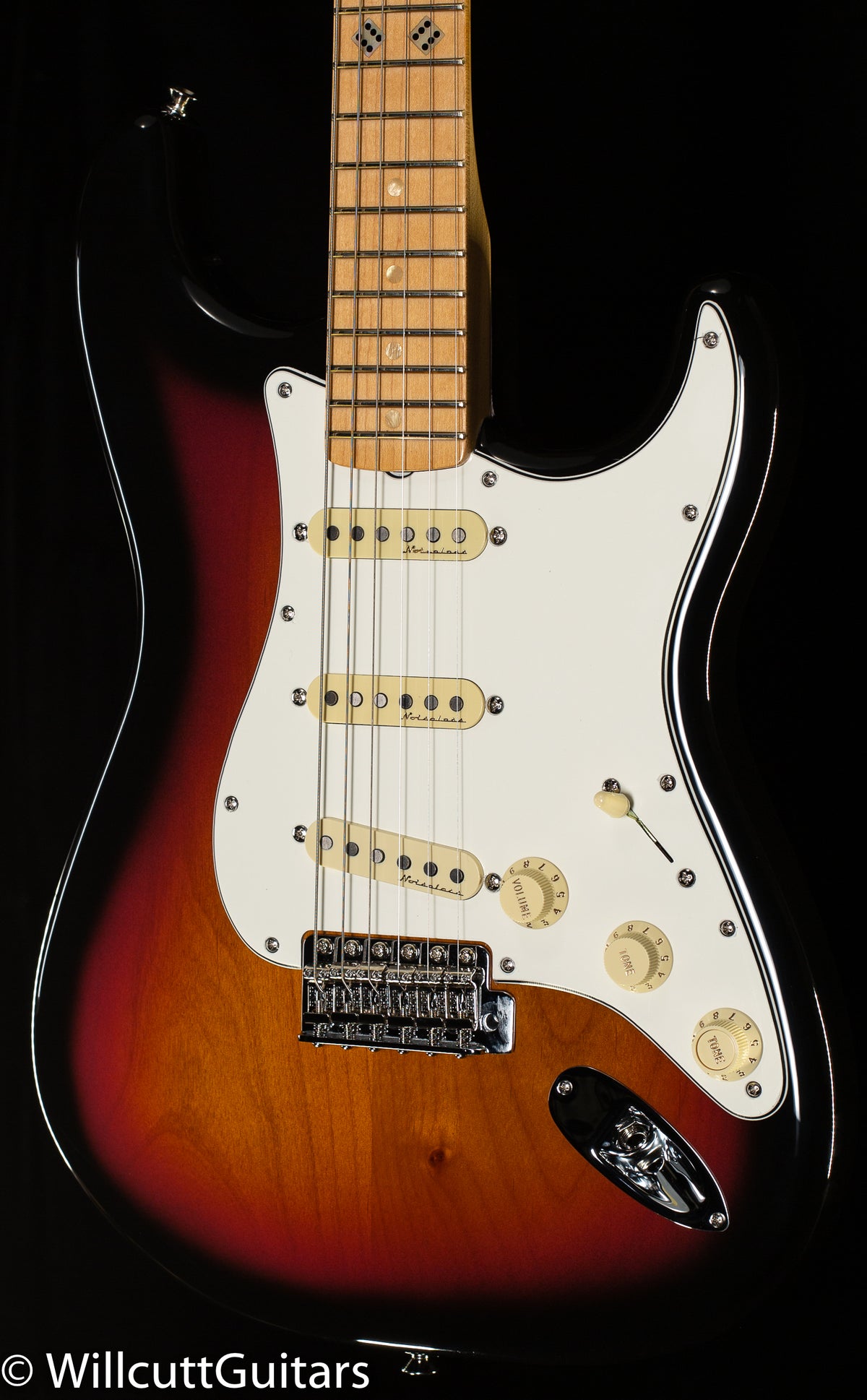 Fender Steve Lacy People Pleaser Stratocaster Maple Fingerboard Chaos Burst (206)
