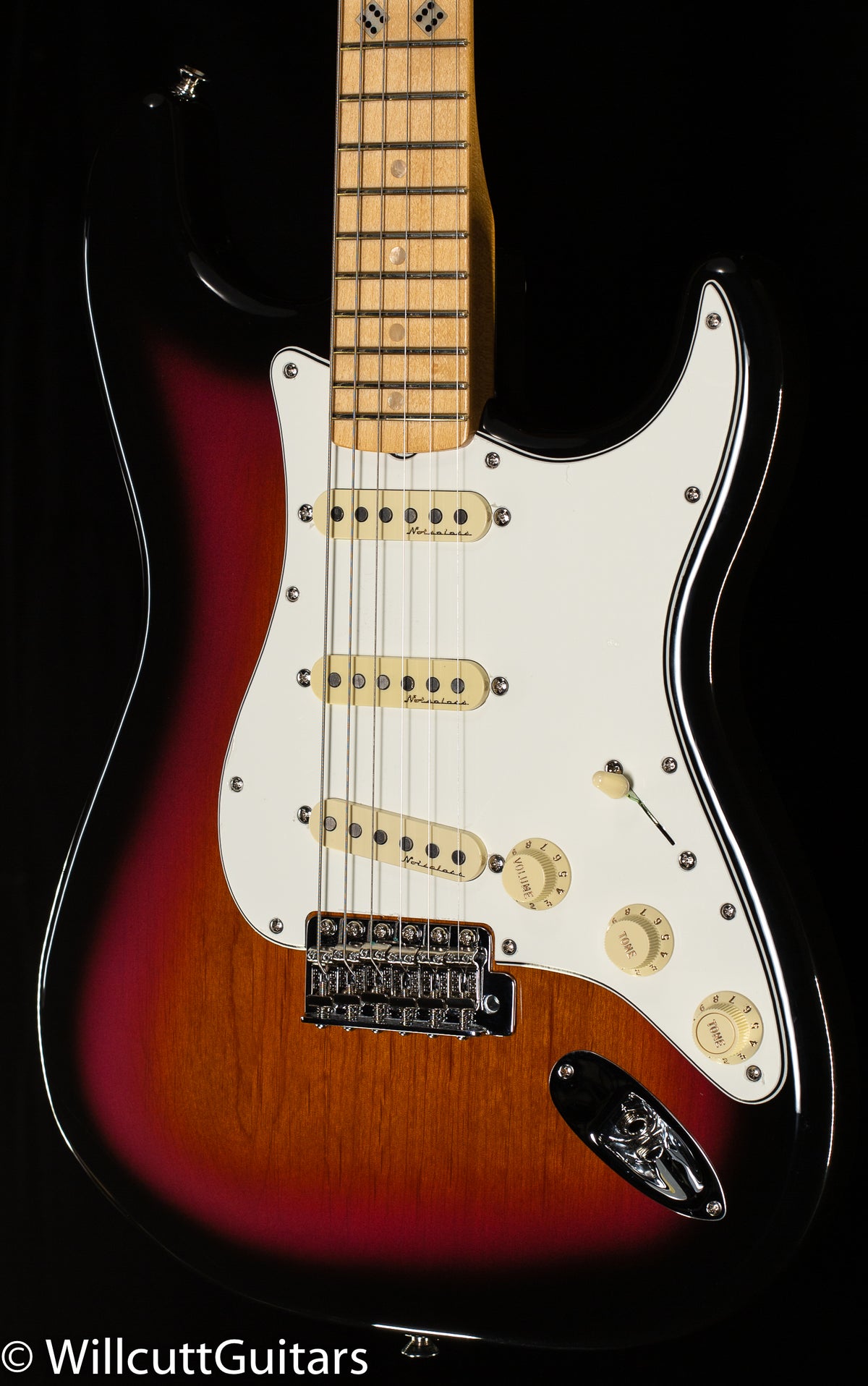 Fender Steve Lacy People Pleaser Stratocaster Maple Fingerboard Chaos Burst (249)