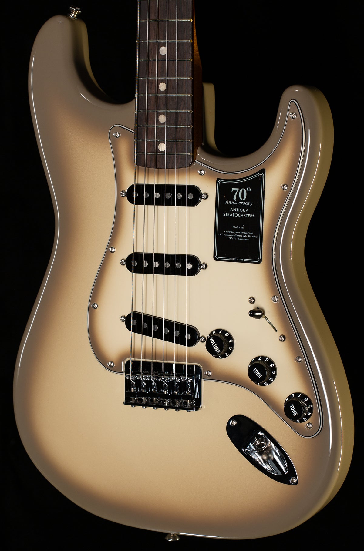 Fender 70th Anniversary Vintera II Antigua Stratocaster (240)