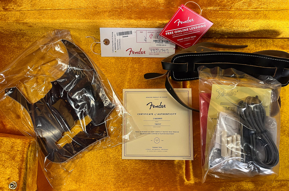 Fender Jaco Pastorius Jazz Bass Fretless Pau Ferro Fingerboard 3-Color Sunburst (747)