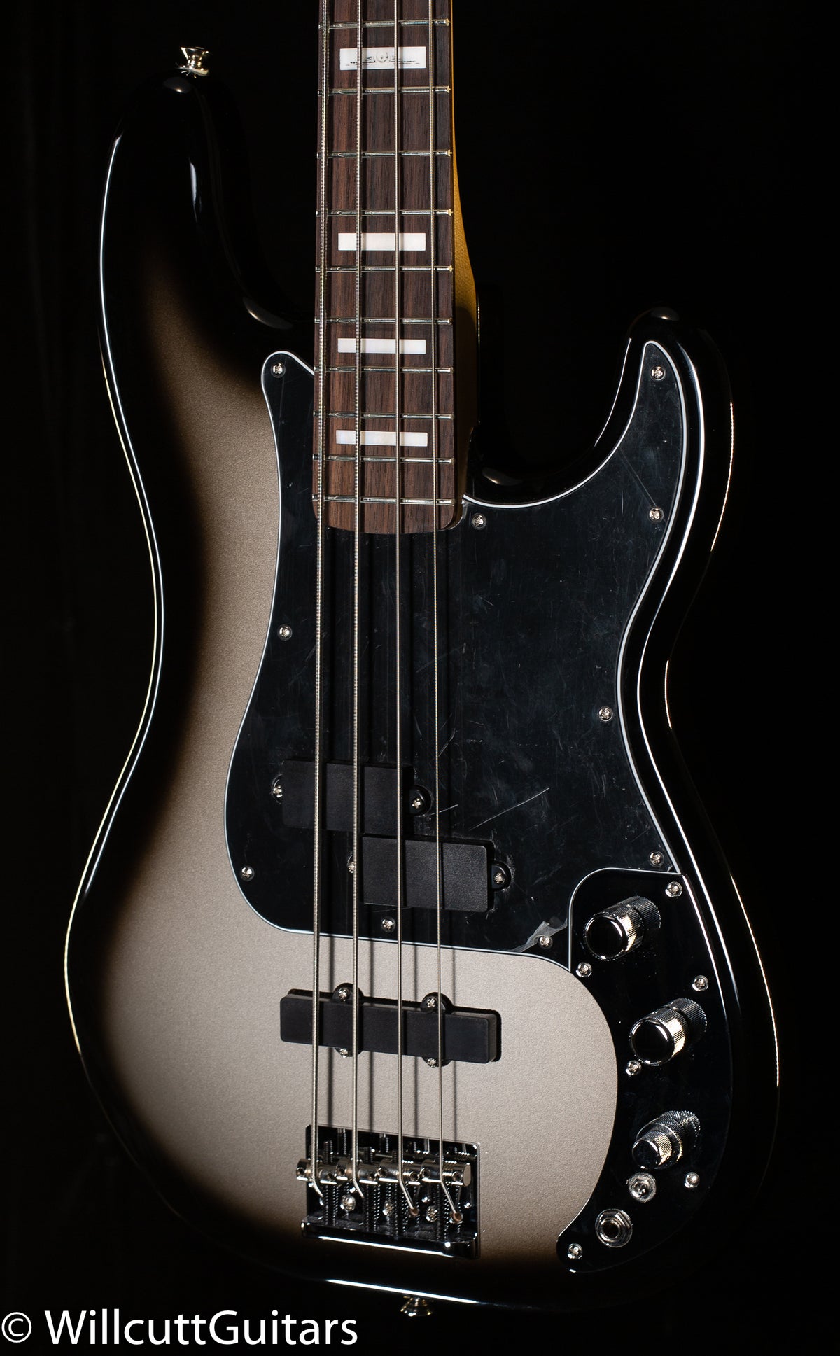 Fender Troy Sanders Precision Bass Rosewood Fingerboard Silverburst (512)