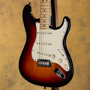 2013 Fender American Standard Stratocaster 3 Tone Sunburst Maple