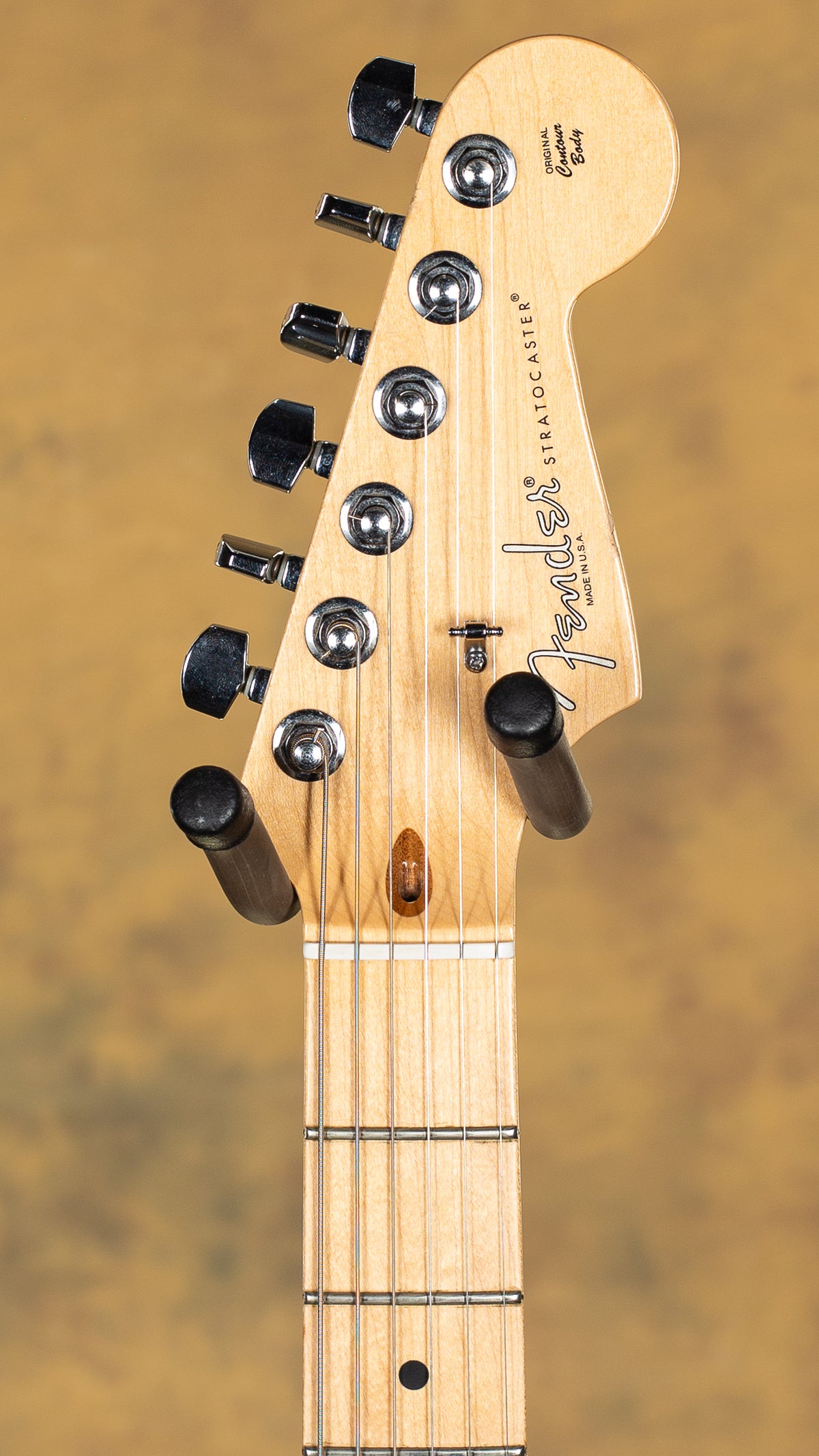2013 Fender American Standard Stratocaster 3 Tone Sunburst Maple