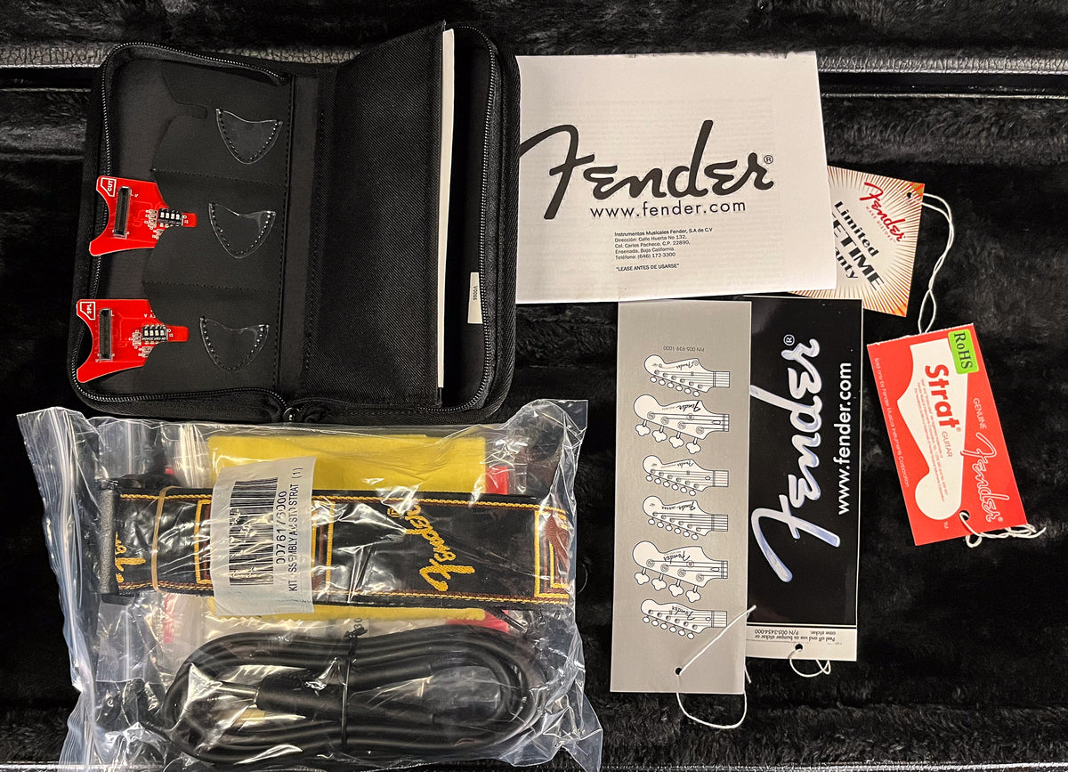 Fender American Deluxe Stratocaster Plus Mystic Black HSS Rosewood New Old Stock (537)