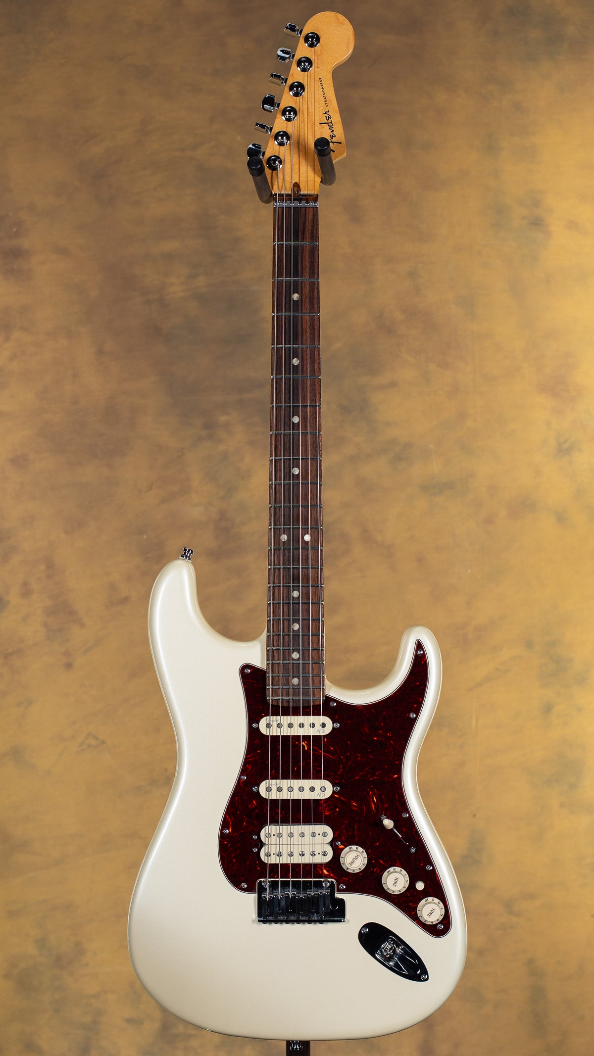 2014 Fender American Deluxe Stratocaster HSS Olympic Pearl Rosewood Fingerboard