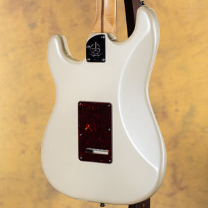 2014 Fender American Deluxe Stratocaster HSS Olympic Pearl Rosewood Fingerboard