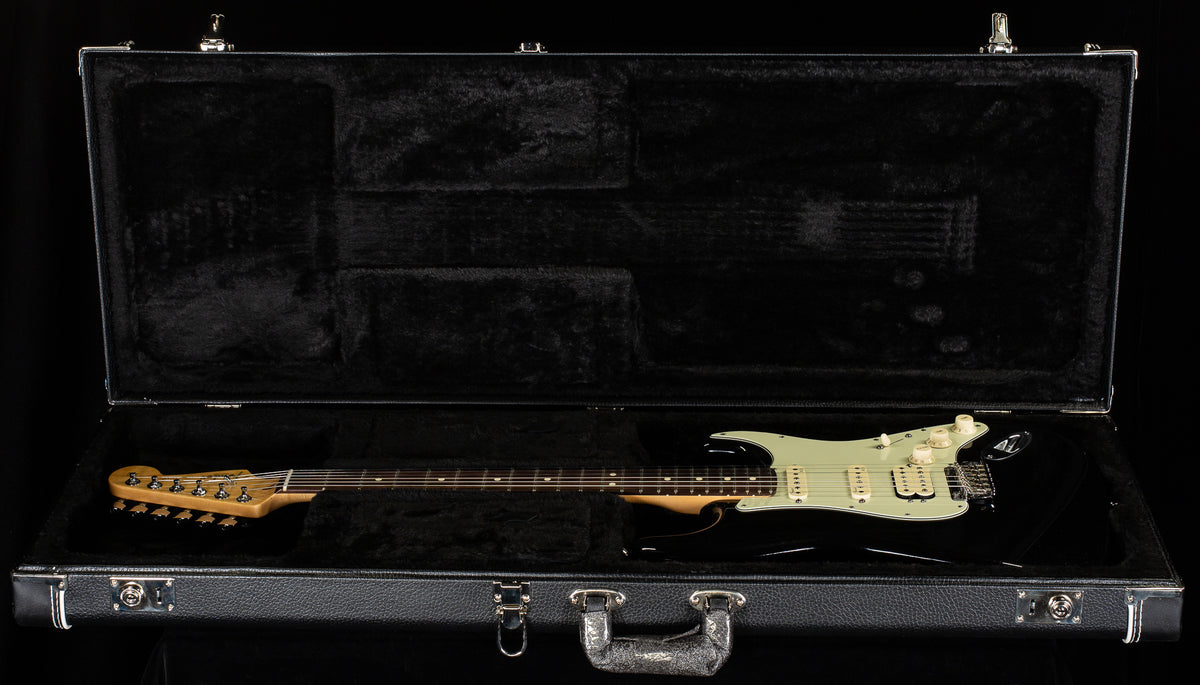 Fender American Deluxe Stratocaster Plus Mystic Black HSS Rosewood New Old Stock (616)