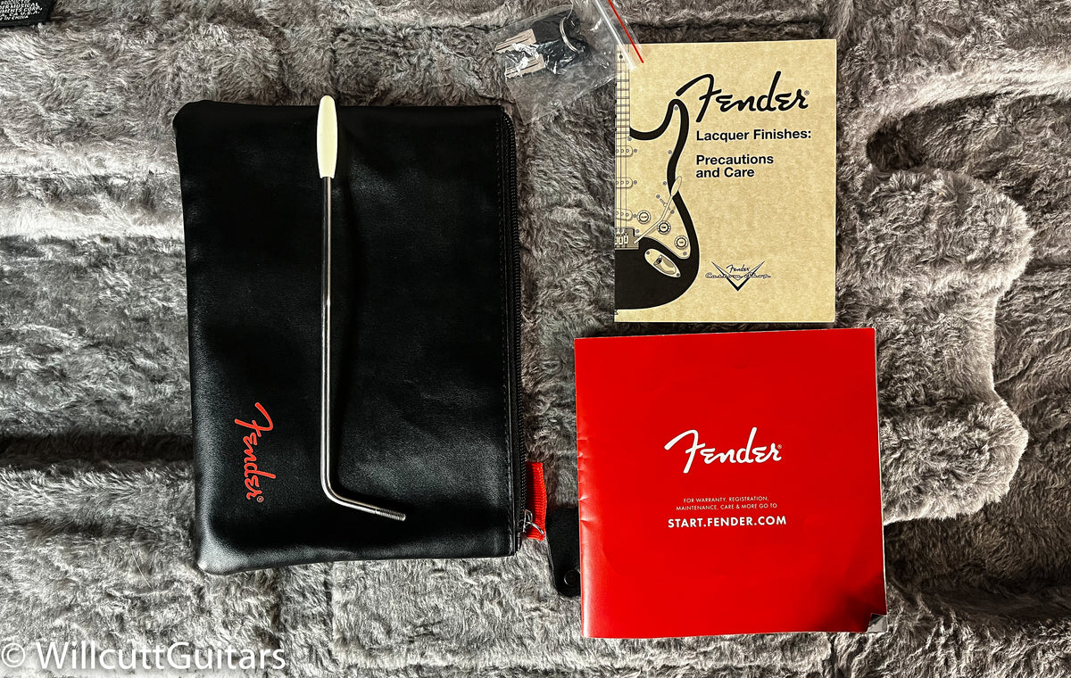 2018 Fender Limited Edition Jazz Tele Surf Green