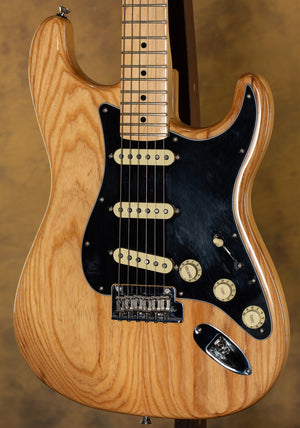 Fender American Professional Stratocaster Ash Natural Maple