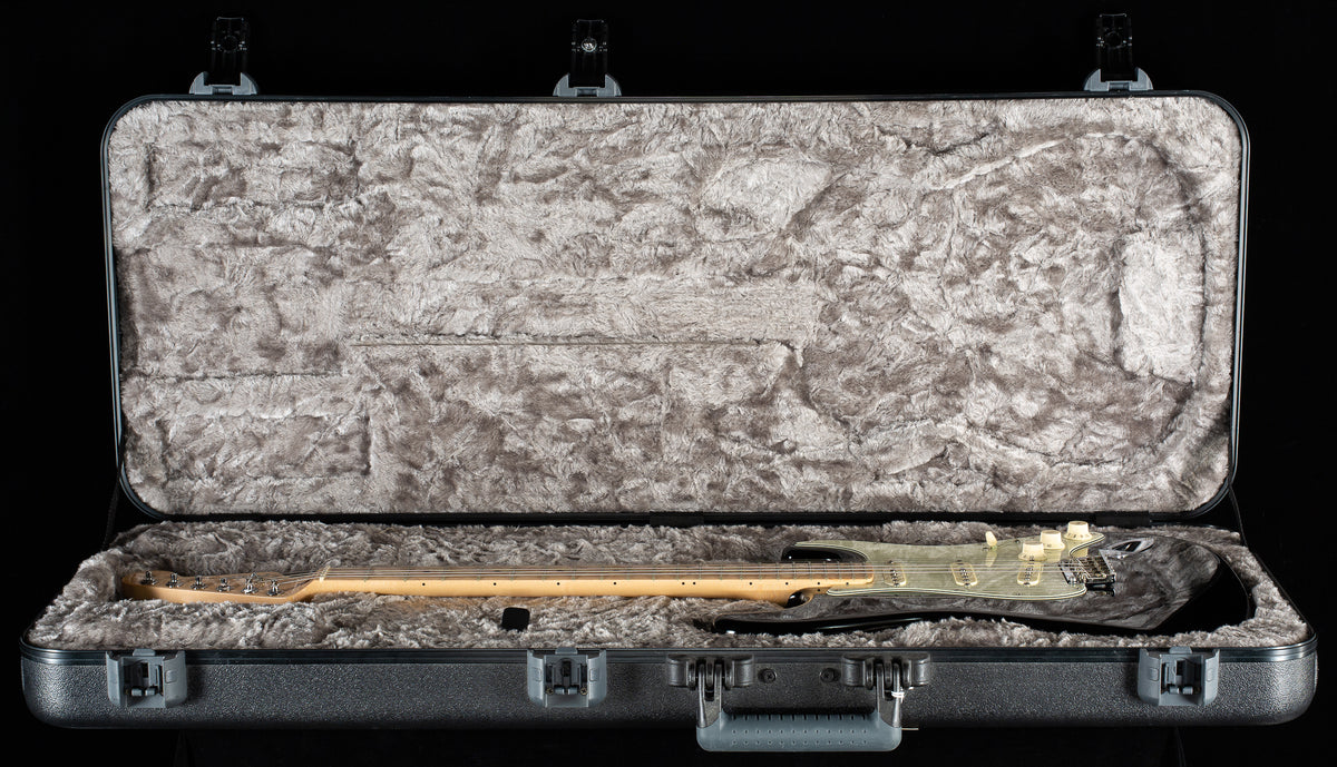 2019 Fender American Pro Stratocaster Black