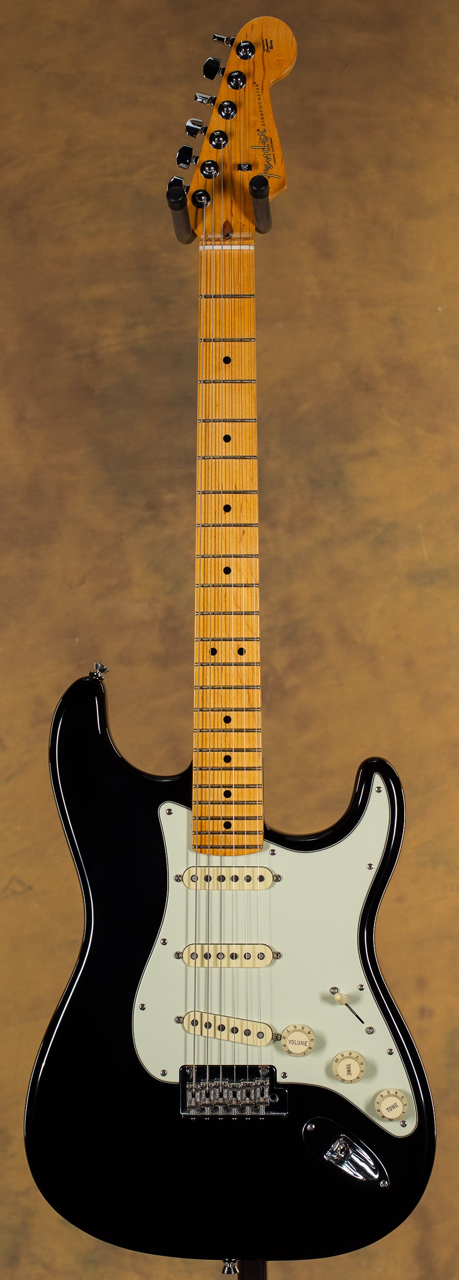 2022 Fender American Pro II Stratocaster Black