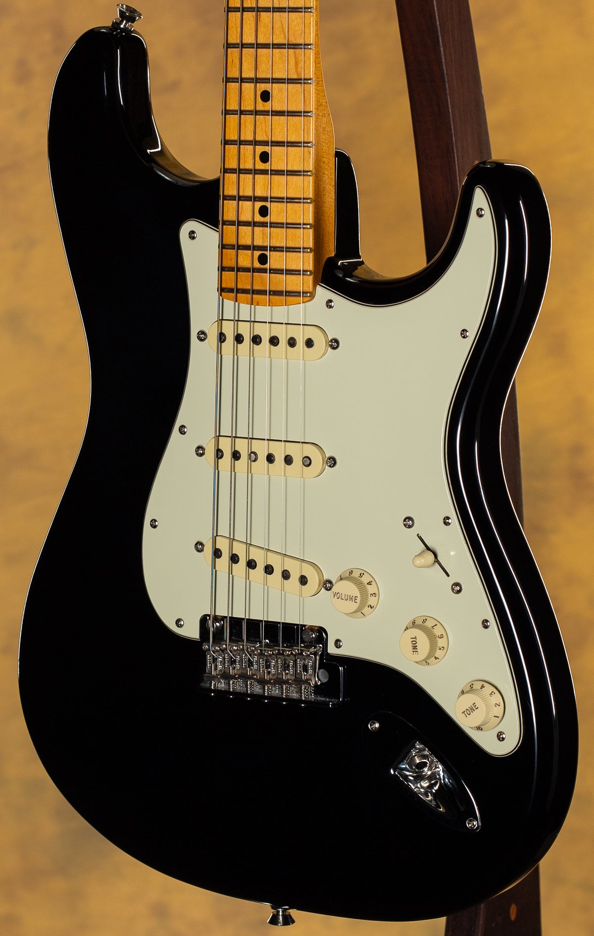 2022 Fender American Pro II Stratocaster Black
