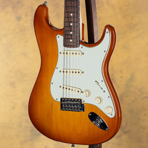 2022 Fender American Performer Stratocaster Rosewood Fingerboard Honey Burst