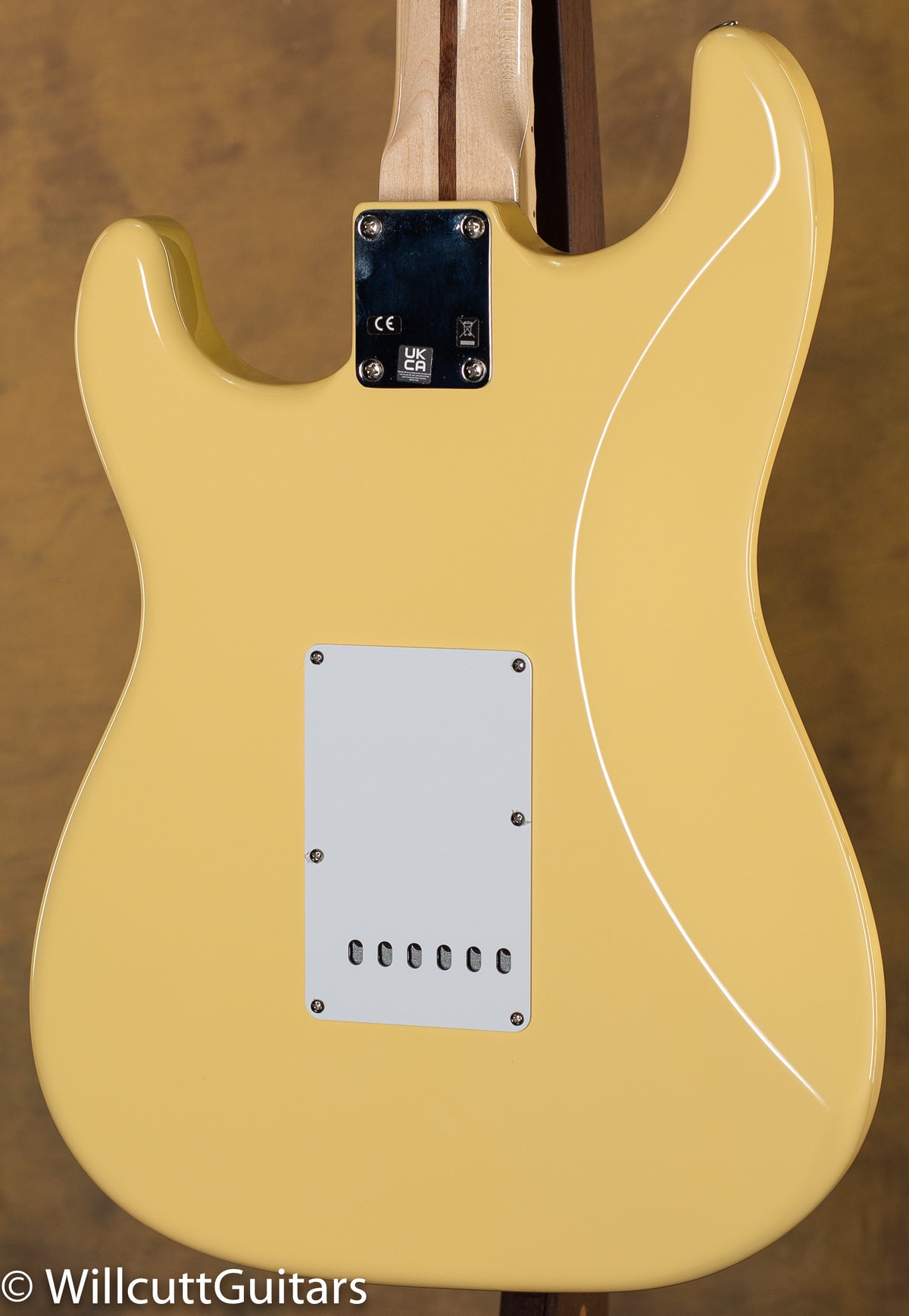 Fender Yngwie Malmsteen Stratocaster Scalloped Maple Fingerboard Vintage White
